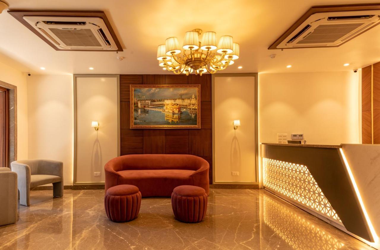 Hotel The Savode - Just 2 Mins From Golden Temple Amritsar Exterior photo