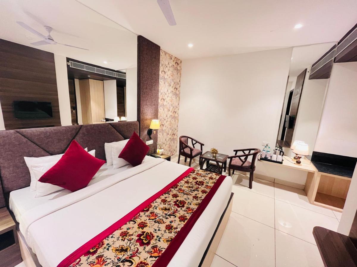 Hotel The Savode - Just 2 Mins From Golden Temple Amritsar Exterior photo