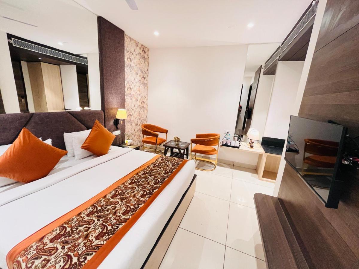 Hotel The Savode - Just 2 Mins From Golden Temple Amritsar Exterior photo
