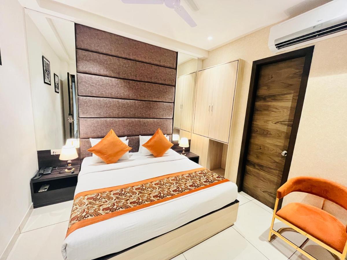 Hotel The Savode - Just 2 Mins From Golden Temple Amritsar Exterior photo
