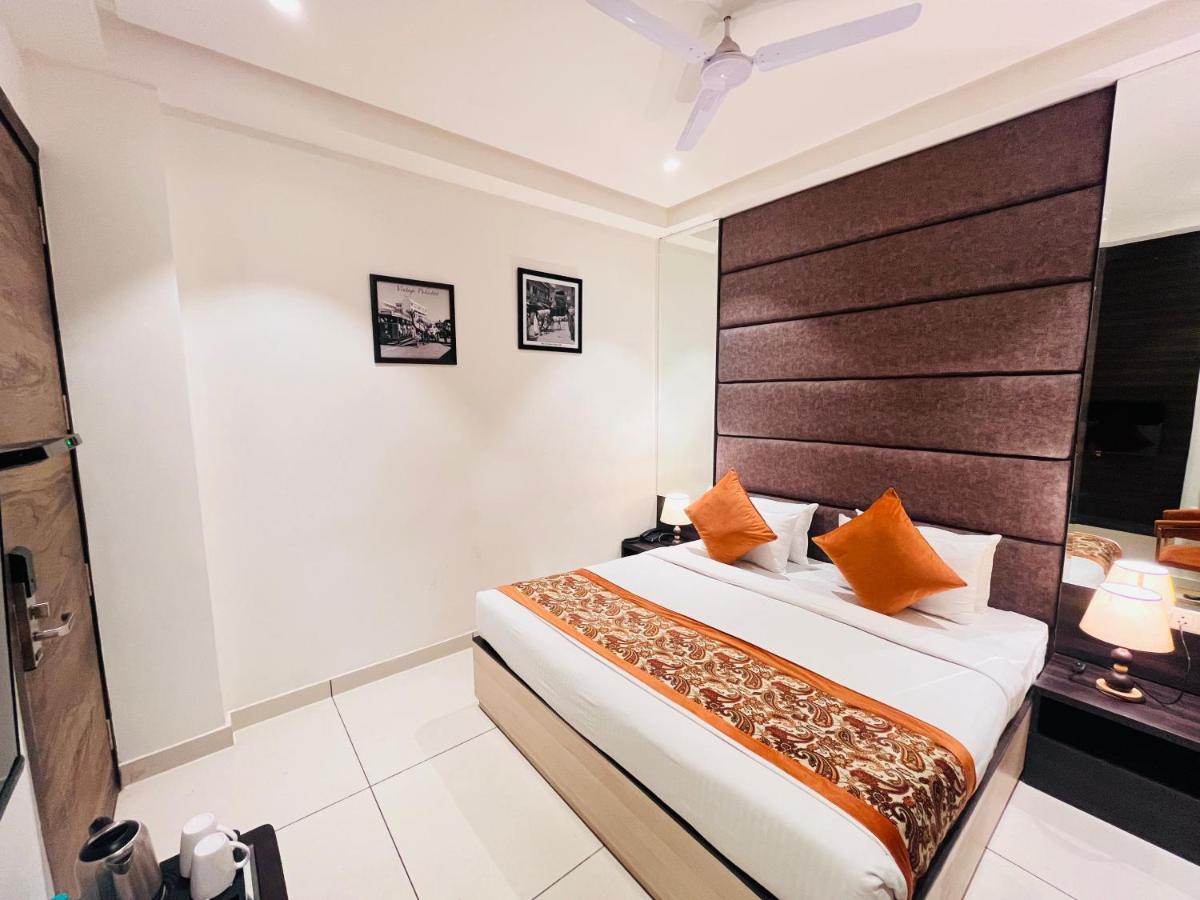 Hotel The Savode - Just 2 Mins From Golden Temple Amritsar Exterior photo